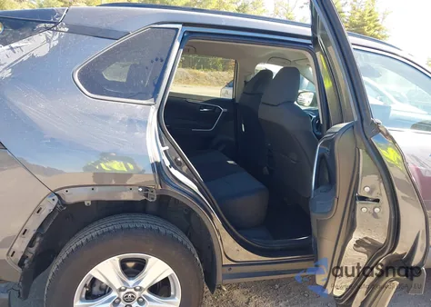 2021 Toyota Rav4 Xle from USA, damaged, VIN 2T3P1RFV8MW201195